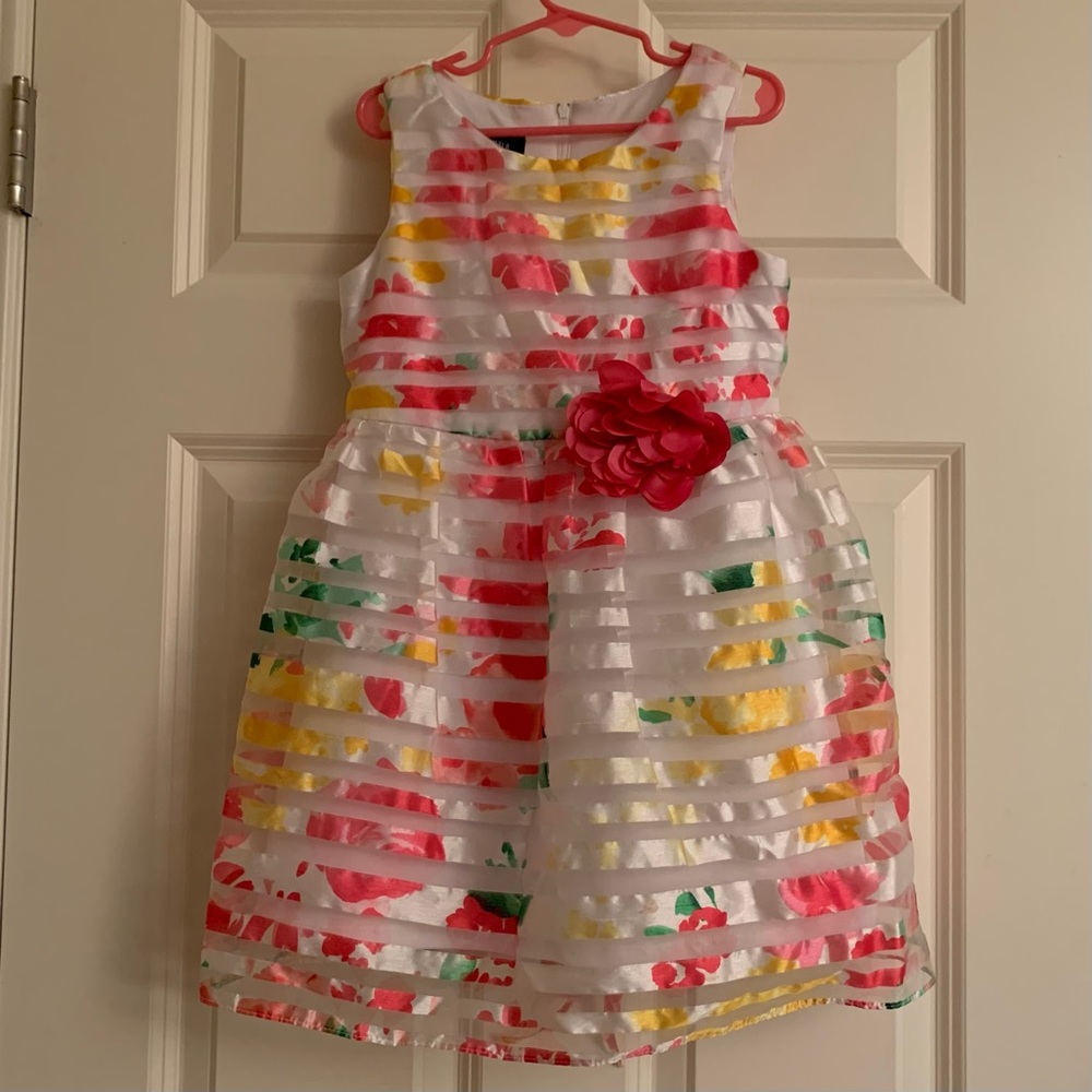NWOT Party Dress: Amy Byer, Colorful Stripes with Flowers, Sleeveless, Size 6